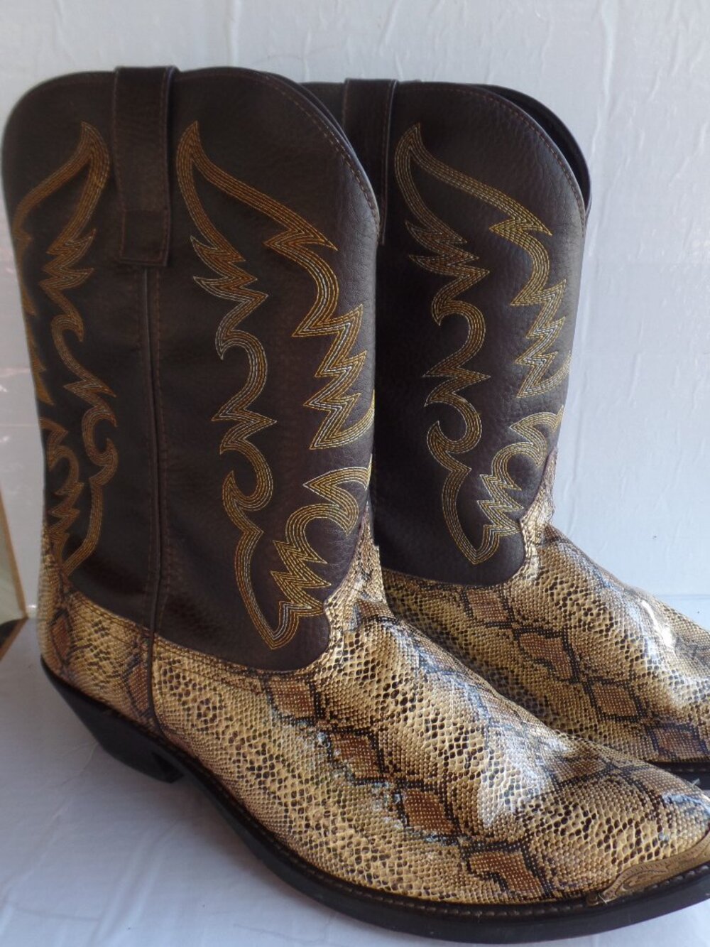 Laredo Mens Animal Print Pointed Toe Pull On Casual Boots Mid Calf - sz 15 68068